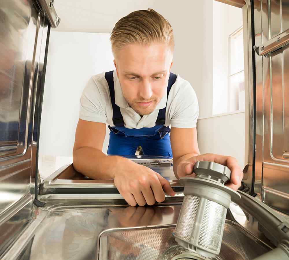 https://leedshomeservices.co.uk/wp-content/uploads/2018/09/inner_01.jpg